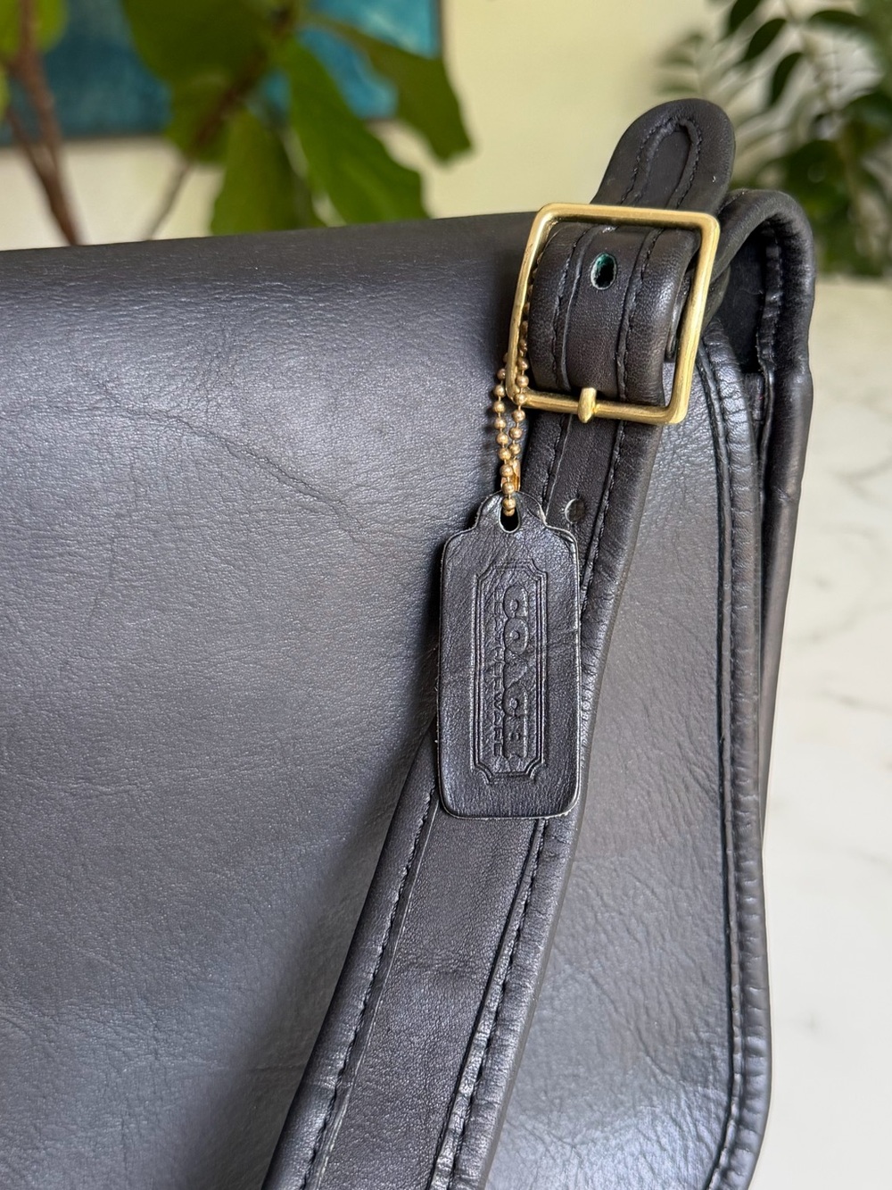 COACH Vintage NYC Classic Shoulder Bag 9170 Black Leather Brass Flap 80's USA - Picture 2 of 16